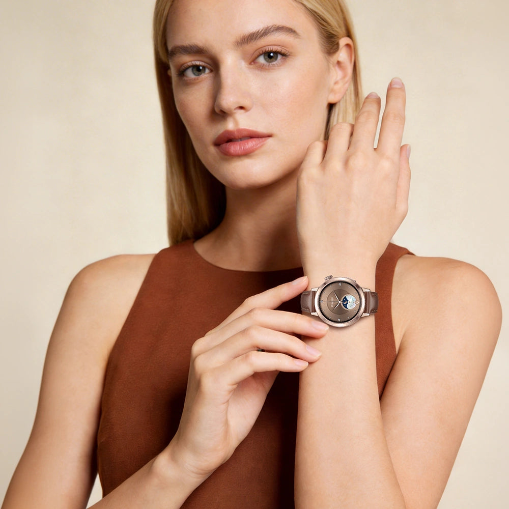Smartwatch for women with elegant leather strap on wrist
